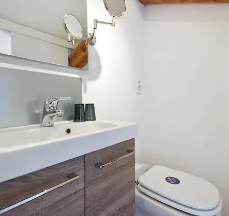 Duplex Bas Suquet Vieux Port Apartamento Cannes